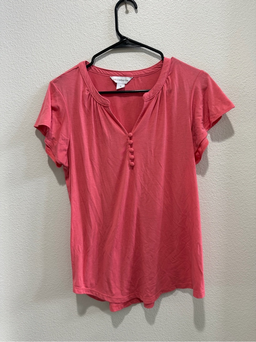 Liz Claiborne Coral Pink Scoop Neck Top size medium